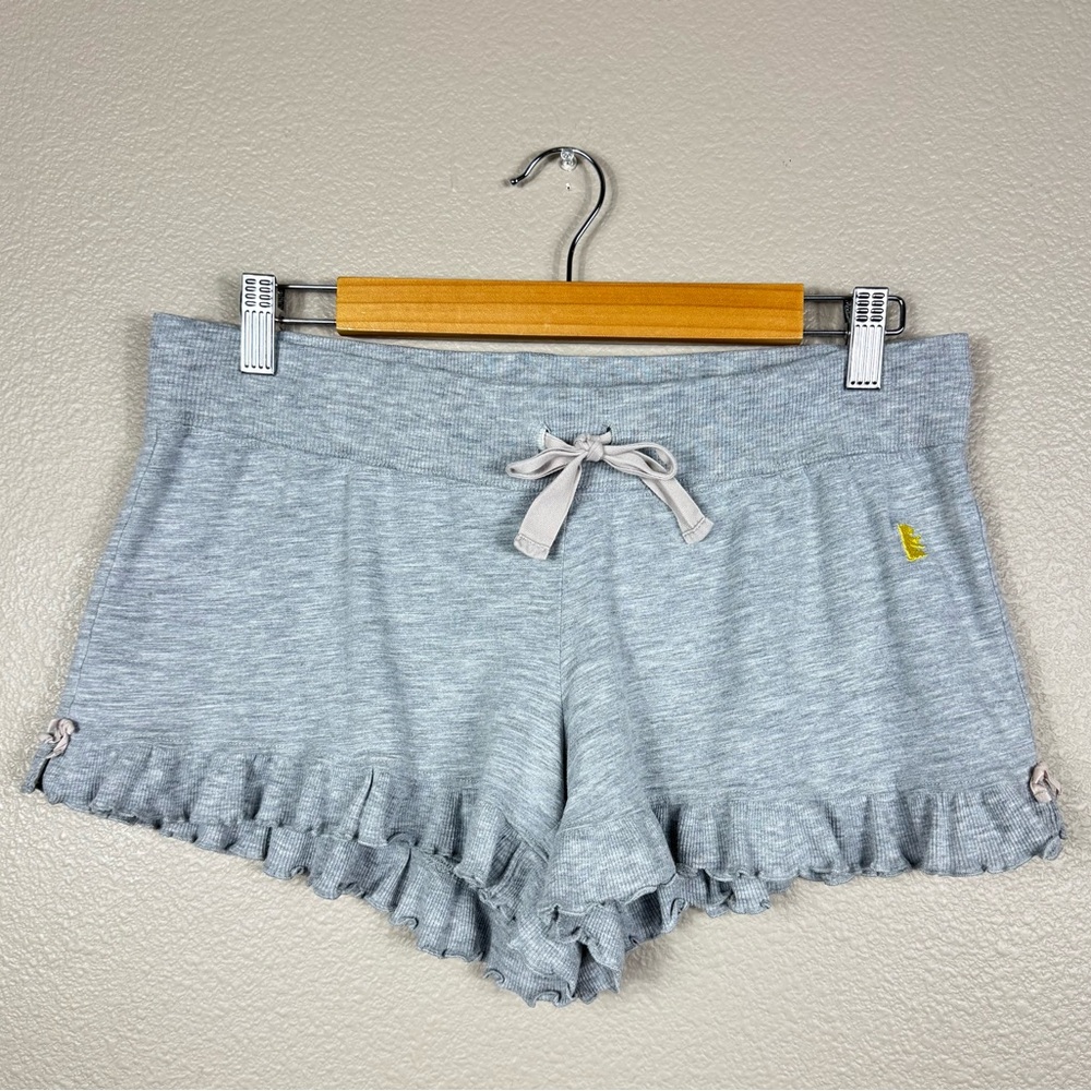 Y2K Juicy Couture low rise Ruffle Bottom Gray Shorts embroidered dog‎ H